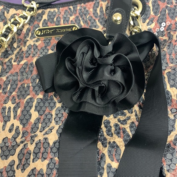 BETSEY JOHNSON gorgeous sequins purse great condition❤️ - Picture 11 of 11